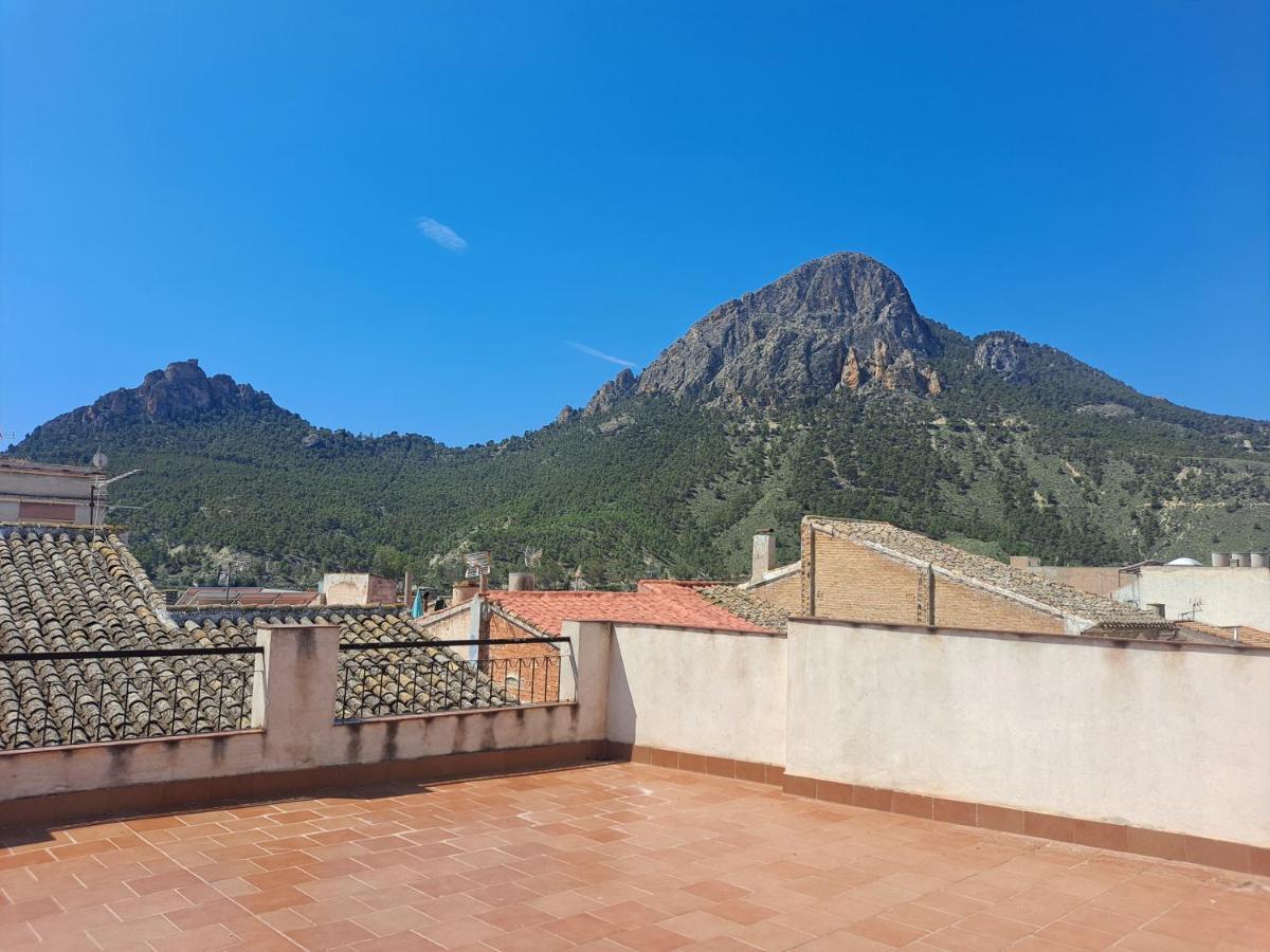 Atico Con Terraza Leilighet Cieza Eksteriør bilde